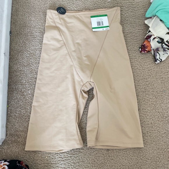 tummy and tight slimmer - Picture 1 of 1